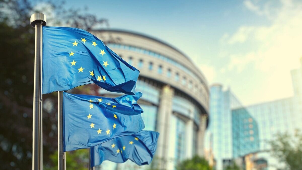 Uniunea Europeană aprobă împrumut de 90 de miliarde de euro pentru Ucraina