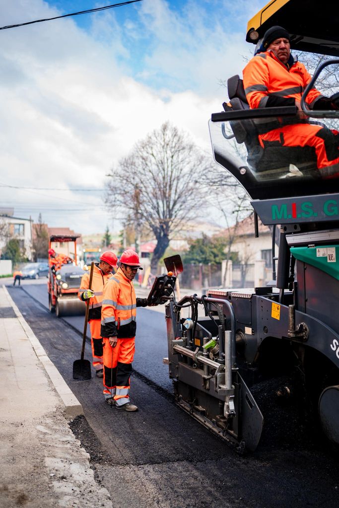 Programul lucrărilor de asfaltare pentru zilele următoare
