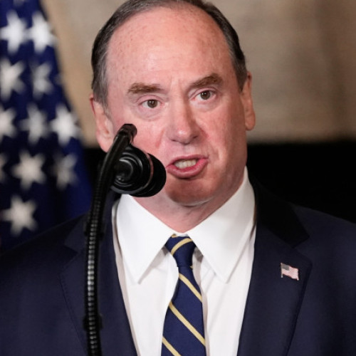 Secretarul Marinei SUA, John Phelan, își încheie mandatul în administrația Trump