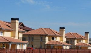 Prețurile locuințelor din România cresc în localitățile periurbane