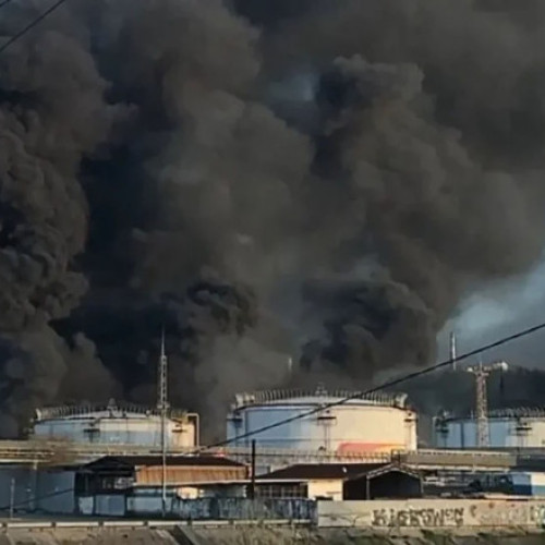 Incendiu devastator la rafinăria din Tuapse, după un atac cu drone ucrainene