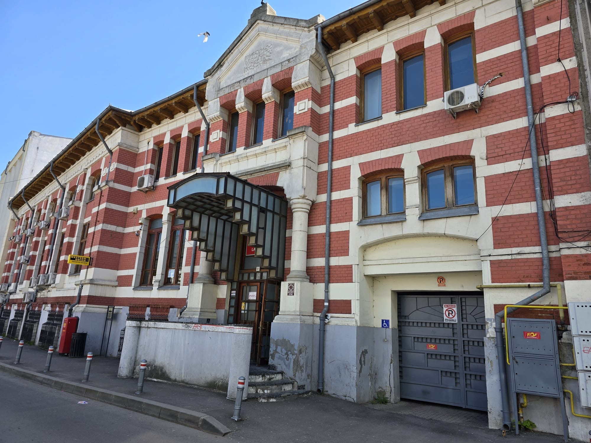 Poșta Română scoate la închiriere Palatul Poștelor din Galați