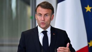 Macron avertizează: Europa trebuie să devină mai puternică și independentă