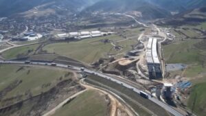 UMB și firmele turcești domină topul constructorilor de autostrăzi