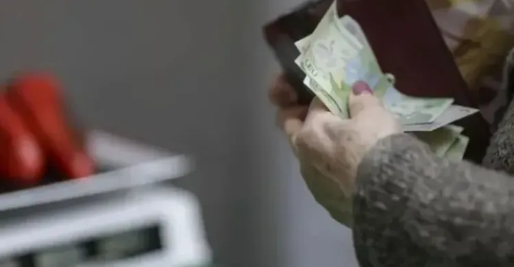 Guvernul României lansează programul „Pachetul de Solidaritate” pentru pensionari