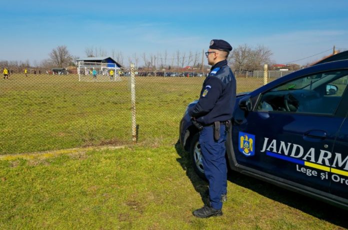 Jandarmii din Vrancea asigură ordine în weekendul cu evenimente culturale și sportive