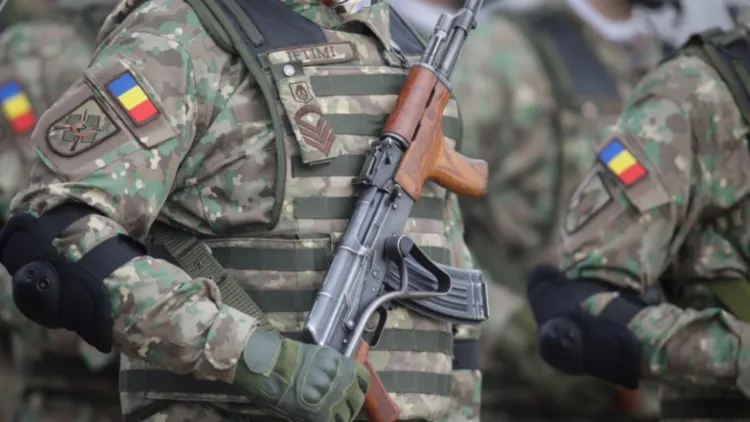 Vârsta de pensionare pentru militari și polițiști va crește, anunță premierul Bolojan