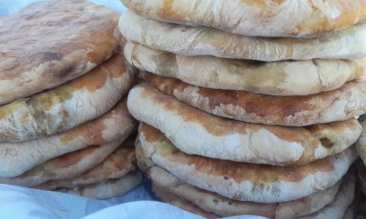 Capsă metalică găsită într-un produs de patiserie în Turda