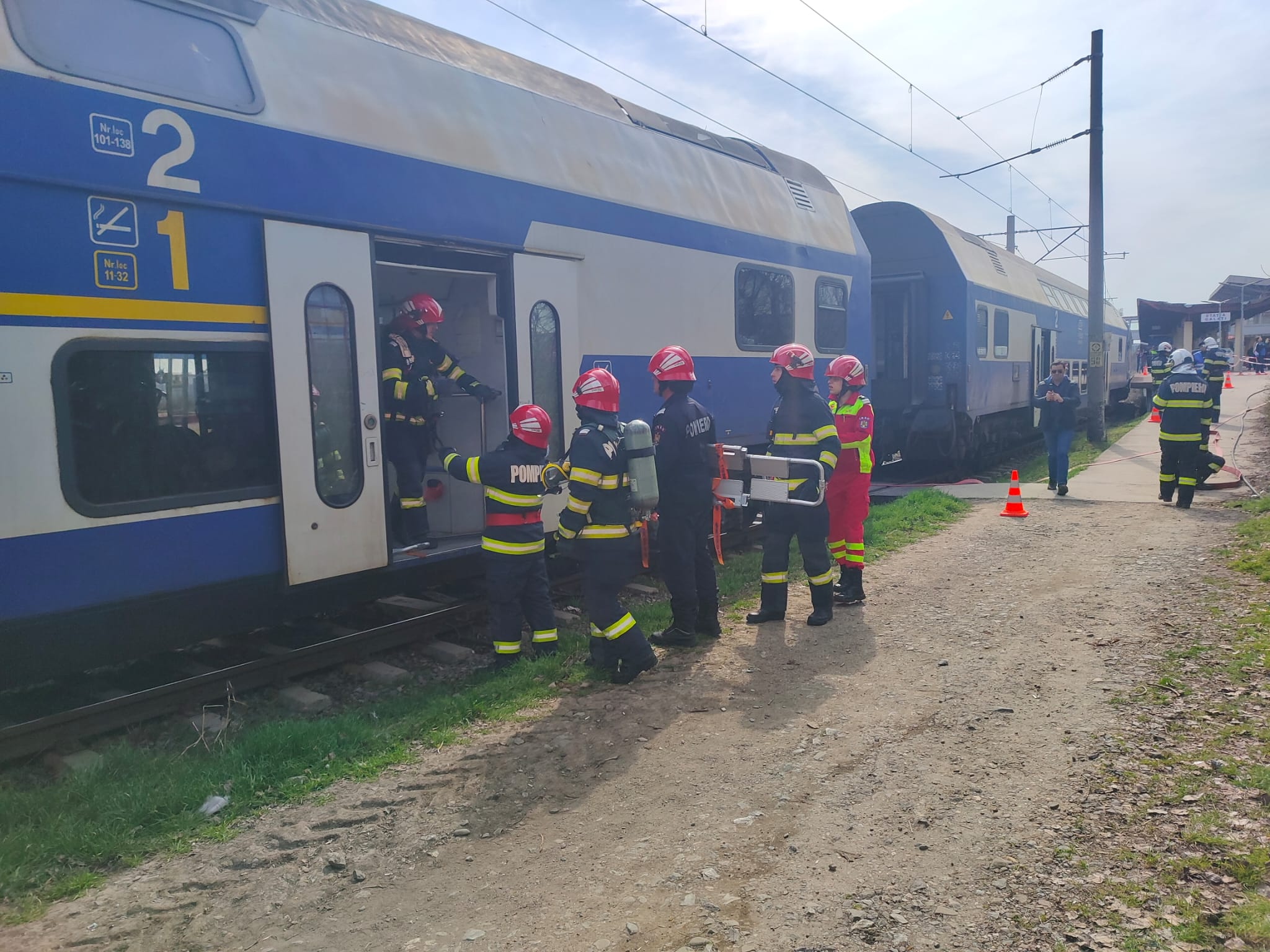 CFR Infrastructură avertizează asupra pericolului mortal de pe vagoanele de tren
