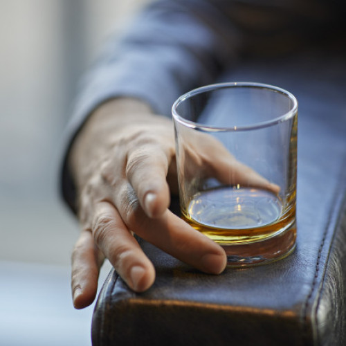 Consumul de alcool crește alarmant în România, avertizează specialiștii