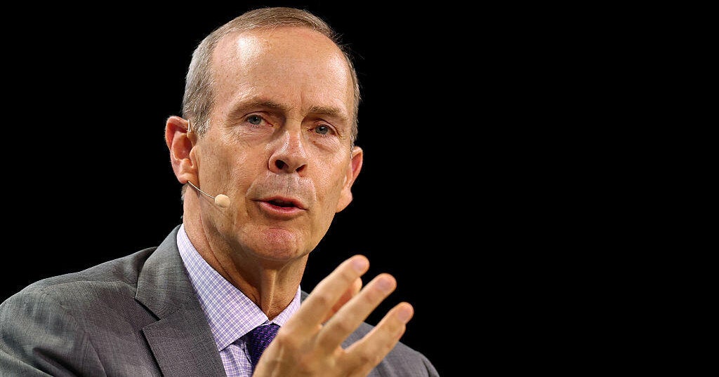 Prețurile biletelor de avion ar putea crește în săptămânile următoare, spune CEO-ul Chevron