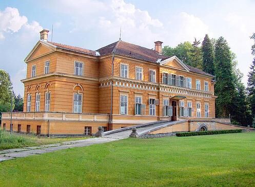 Domeniul Regal de la Săvârșin se redeschide cu Festivalul „Suflet de România”