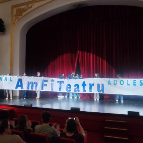 Startul festivalului AmFiTeatru la Teatrul Mihai Eminescu din Botoșani