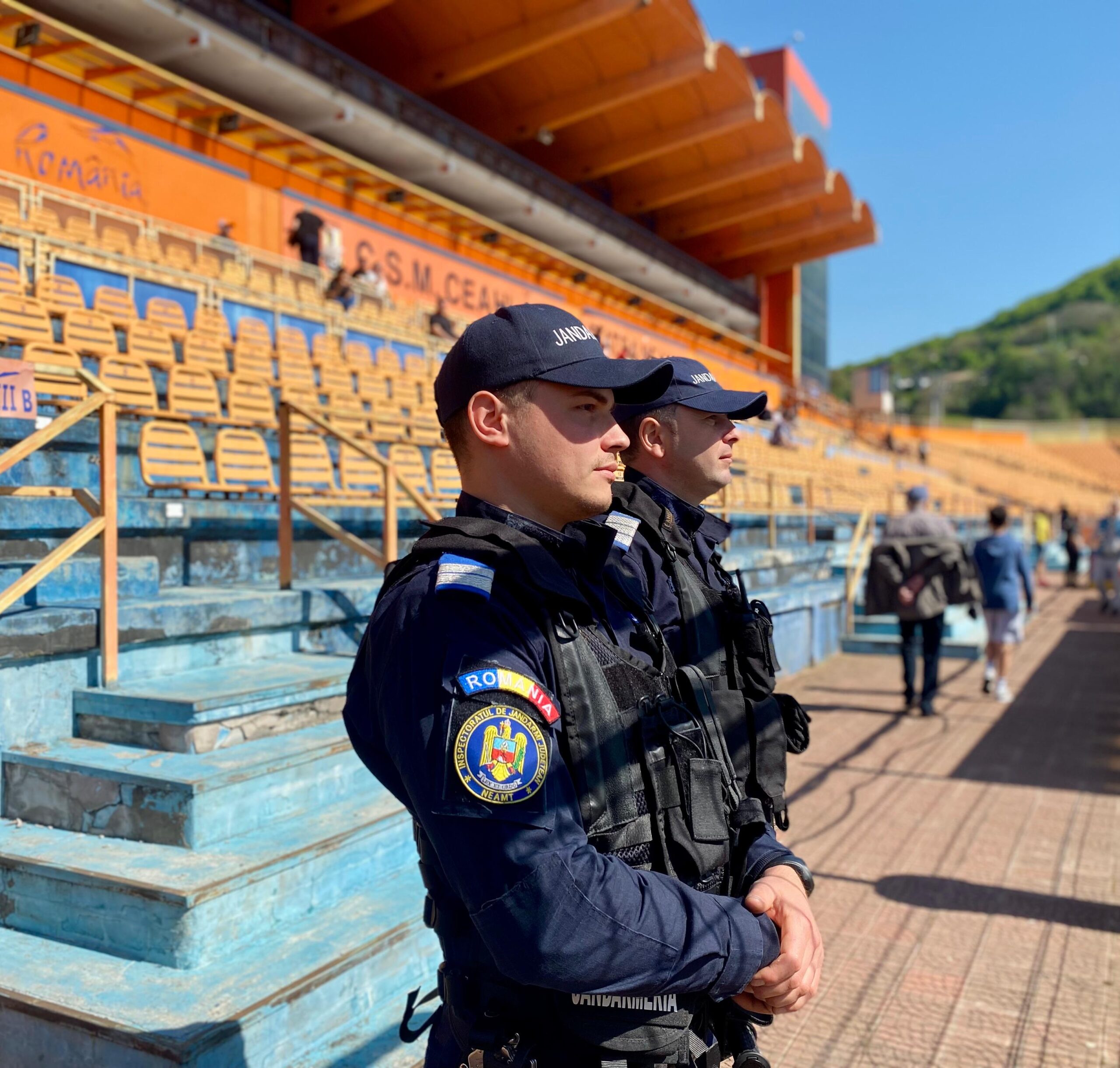 Jandarmii nemțeni oferă recomandări pentru meciul Ceahlăul – CS Dinamo