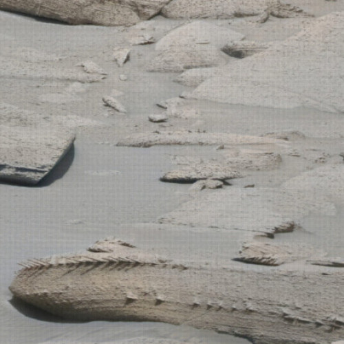 Imagini recente ale roverului Curiosity dezvăluie formațiuni pe Marte asemănătoare solzilor de dragon