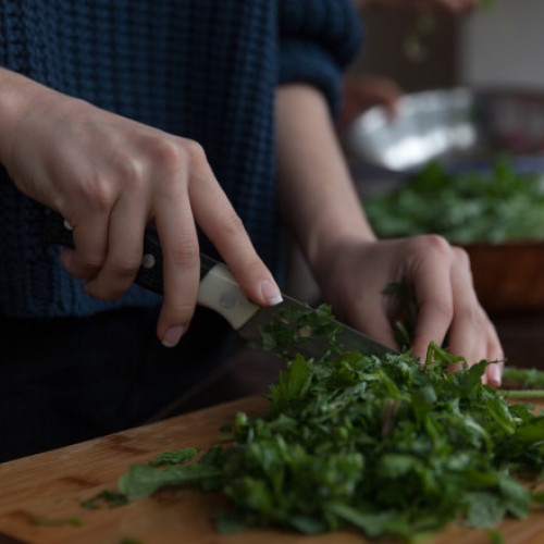 Ștevia, verdeața de primăvară cu beneficii nutritive remarcabile