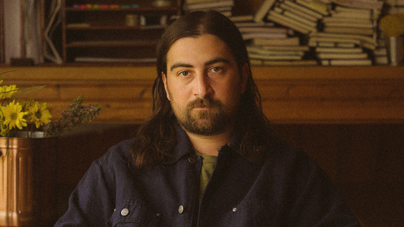 Noah Kahan lansează versiunea extinsă a albumului 'The Great Divide'