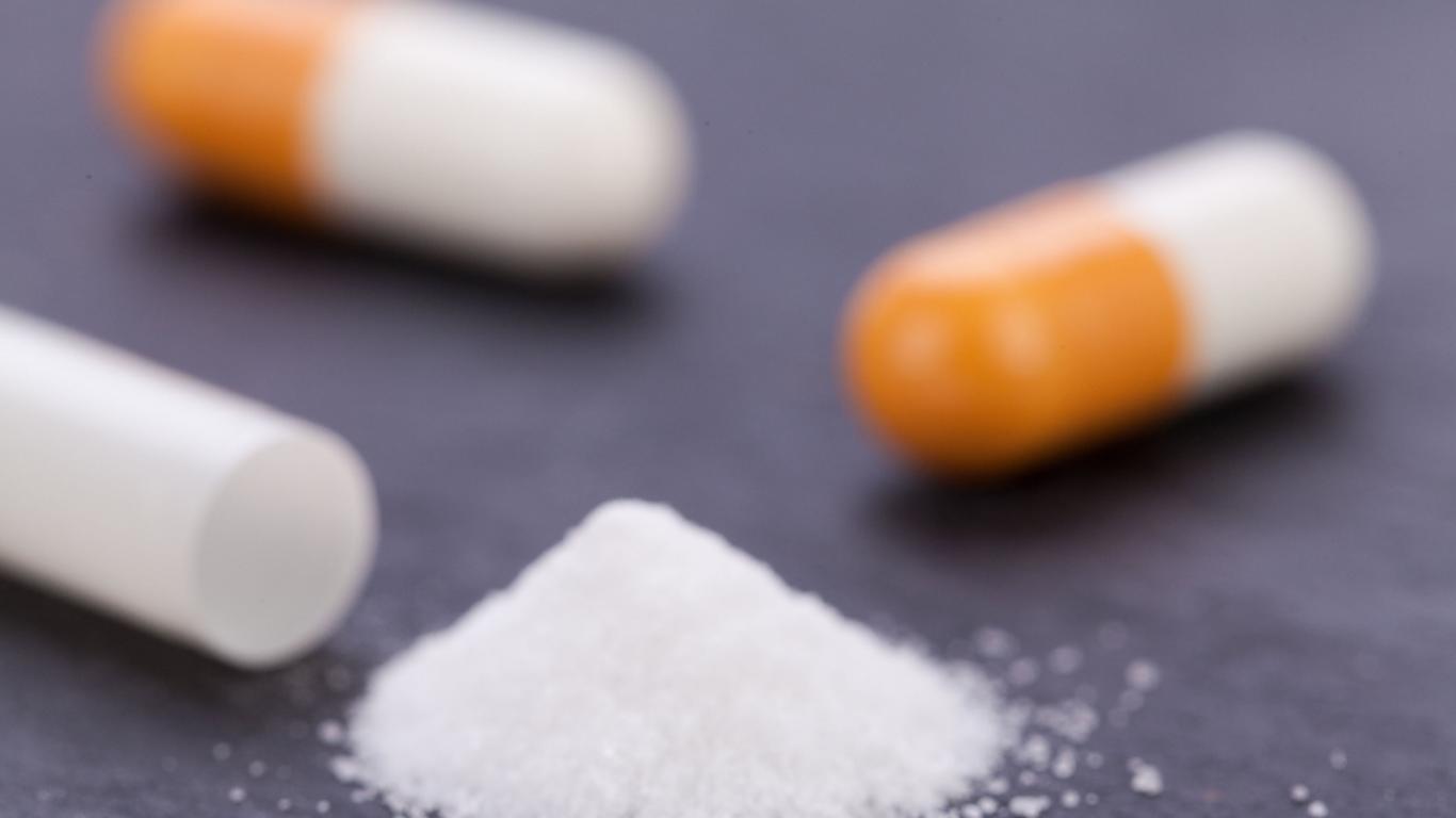 Guvernul României extinde lista substanțelor interzise pentru combaterea drogurilor periculoase