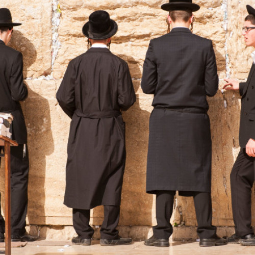 Curtea Supremă din Israel impune sancțiuni pentru evreii ultraortodocși care nu se înrolează