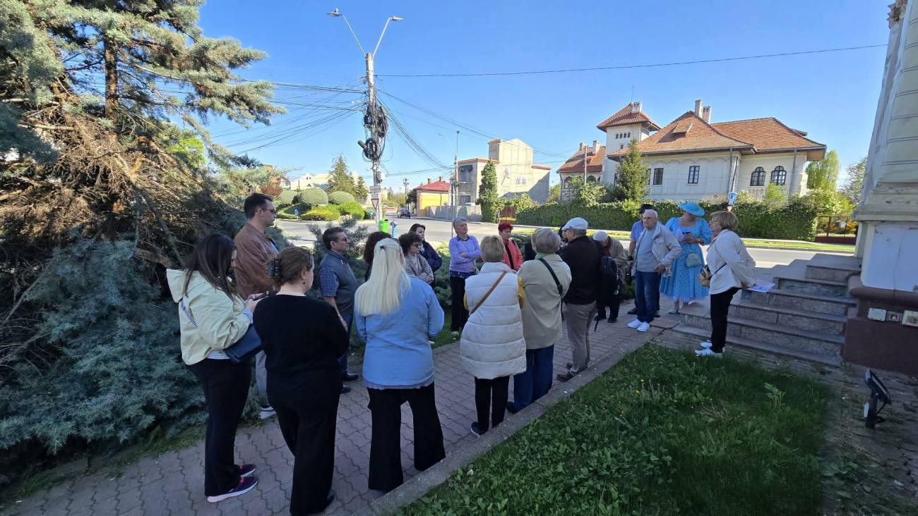 Tururi ghidate dedicate patrimoniului local, reluate la Târgoviște