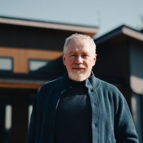 Odată cu costurile ridicate, unii americani importă case direct din China