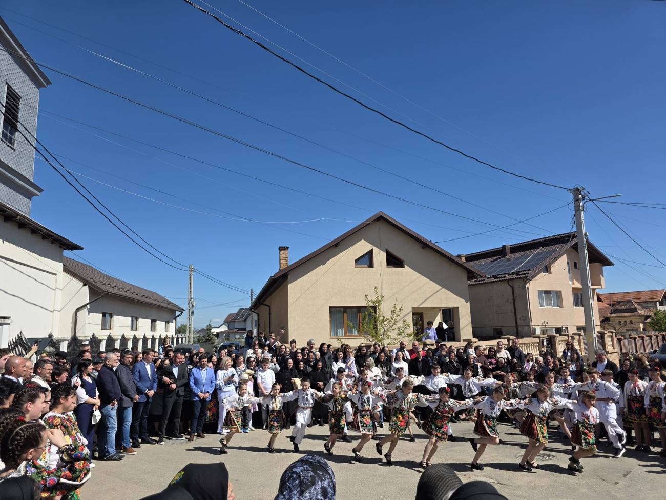 Duminica Mironosițelor sărbătorită cu bucurie în comuna Băleni