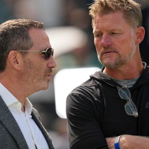 Eagles negociază pentru a adăuga două selecții suplimentare în Draftul NFL 2026