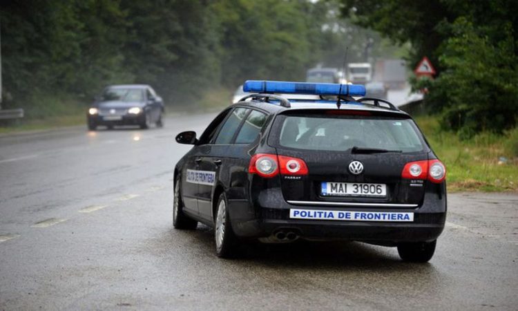 Încătușat la Moisei după ce a refuzat să oprească la semnalele poliției