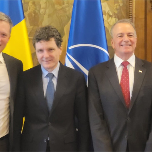 Nicuşor Dan discută cu oficiali americani despre consolidarea parteneriatului strategic