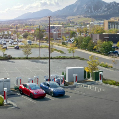 Tesla lansează soluția pentru a pune capăt disputelor la Supercharger