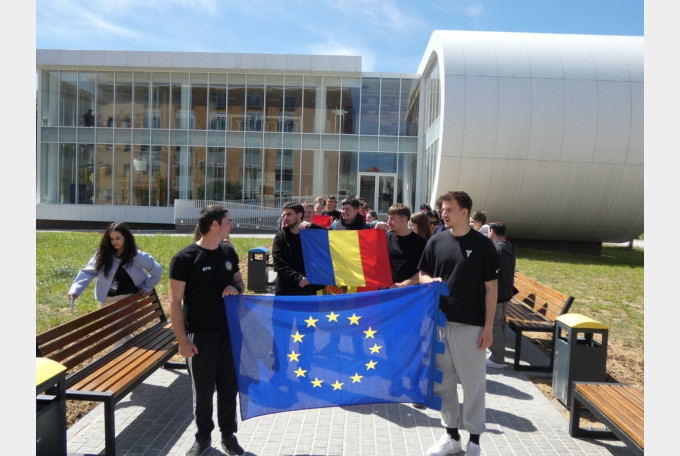 Marșul steagurilor reunește studenții Erasmus+ la Universitatea din Oradea