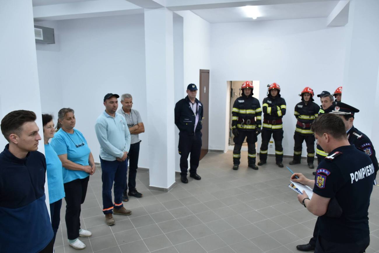 ISU Dâmbovița a organizat un exercițiu de evacuare în Pucioasa