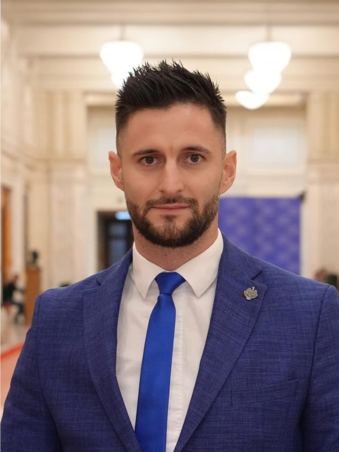 Deputatul Gheorghe-Petru Pîclişan analizează votul la moțiunea de cenzură