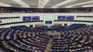 Parlamentul European dezbate astăzi criza din Orientul Mijlociu și impactul asupra energiei