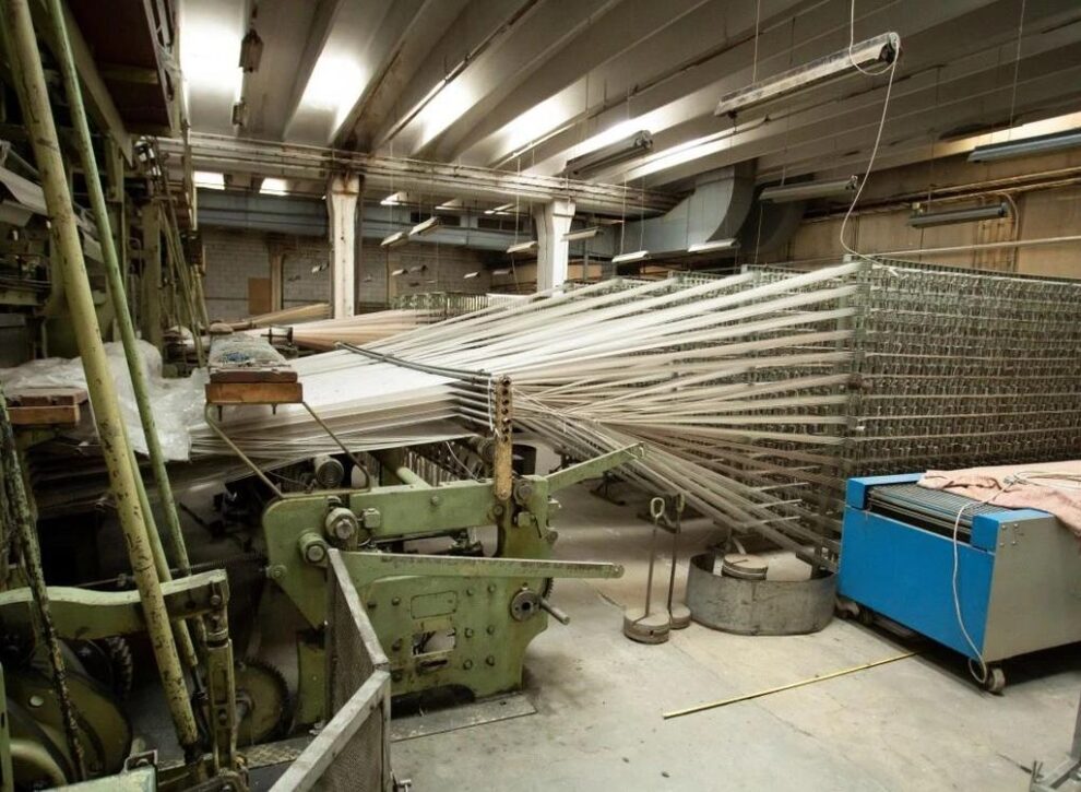 Concedieri masive în industria textilă și jocuri de noroc în Bistrița-Năsăud