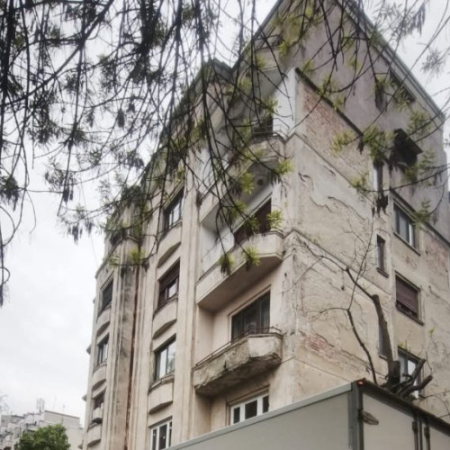 Încep lucrările de consolidare pentru clădirea de pe strada Dionisie Lupu nr. 55