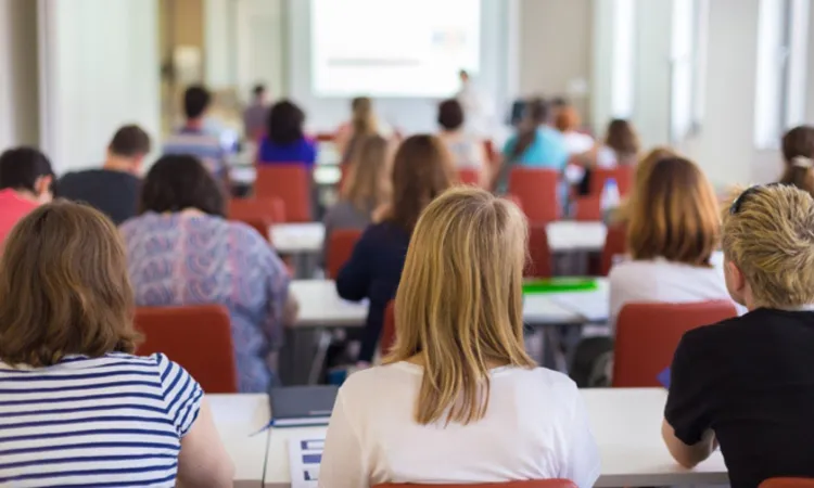 2.000 de locuri disponibile pentru cursuri gratuite de formare profesională