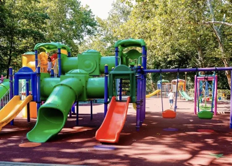 Locul de joacă din Mănăștur, pericol pentru copiii din zonă