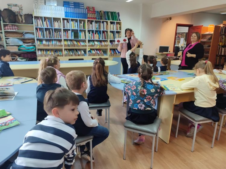 Elevii din Baia Mare participă la o aventură dedicată lecturii