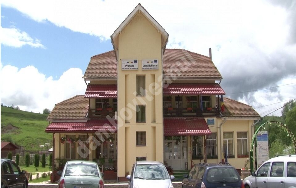 Comuna Bezdead demarează un proiect pentru o grădiniță cu program prelungit