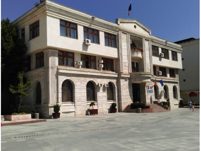 Activitatea instituțiilor din Focșani suspendată de 1 Mai 2026