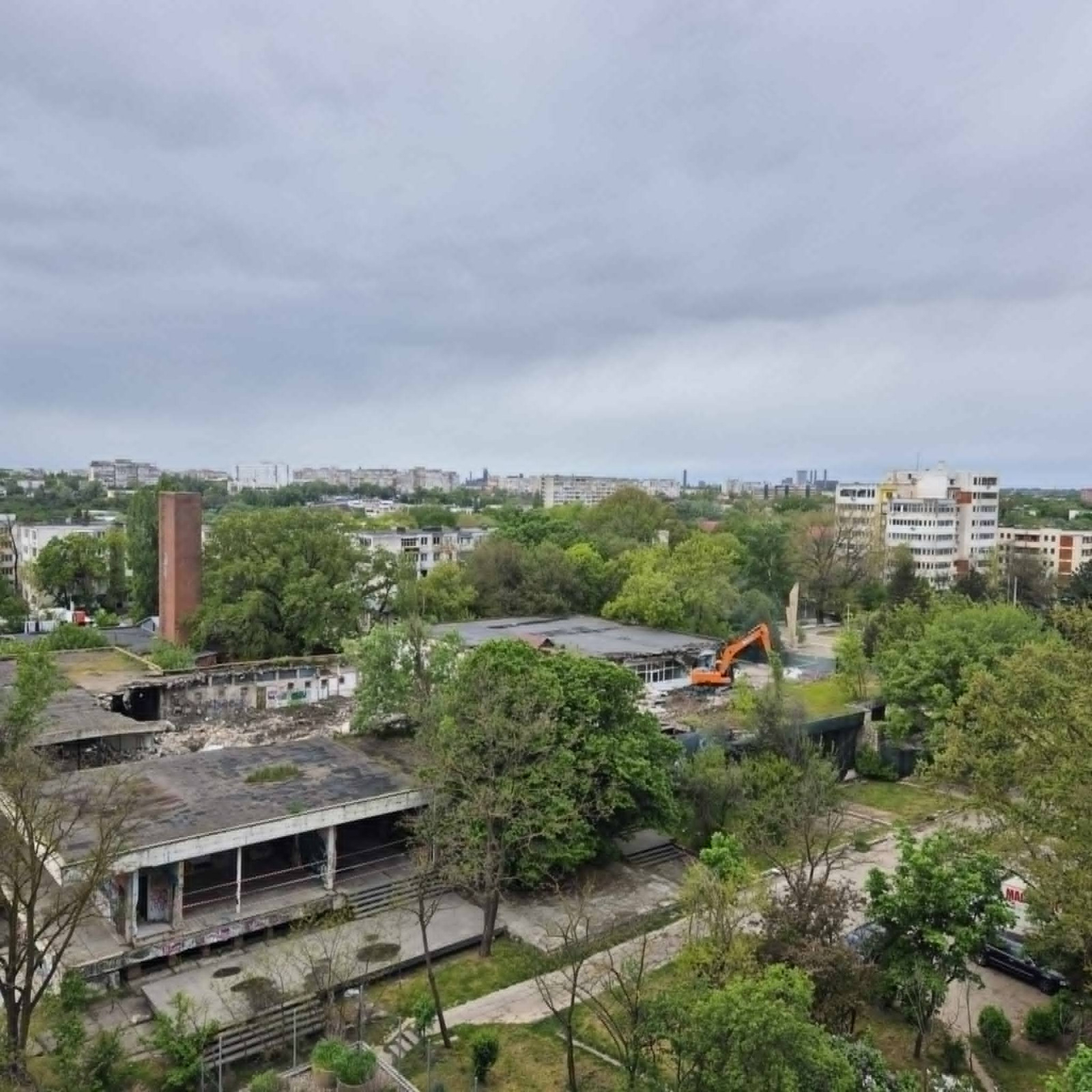 Demolarea unor construcții din Complexul Francezi stârnește reacții