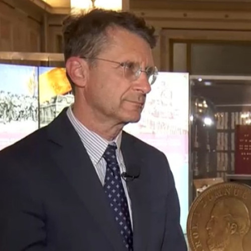 Euro atinge un record istoric de 5,14 lei, provoacă îngrijorări pe piață