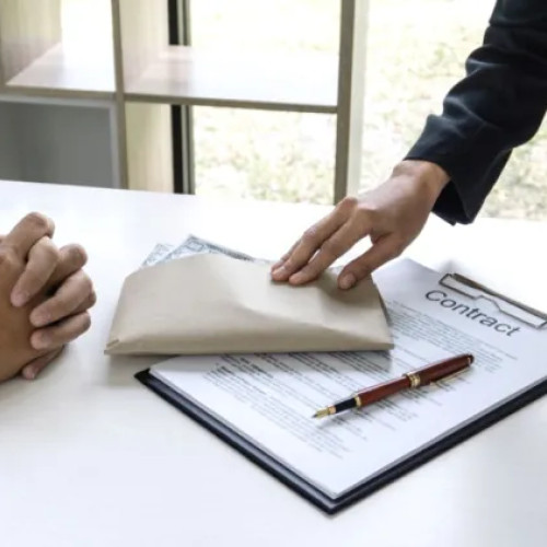 Mediul de afaceri românesc se reorganizează: scade numărul SRL-urilor, crește PFA-urile