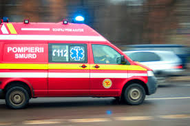 Intervenție rapidă a poliției la Hațeg: o tânără găsită în stare gravă