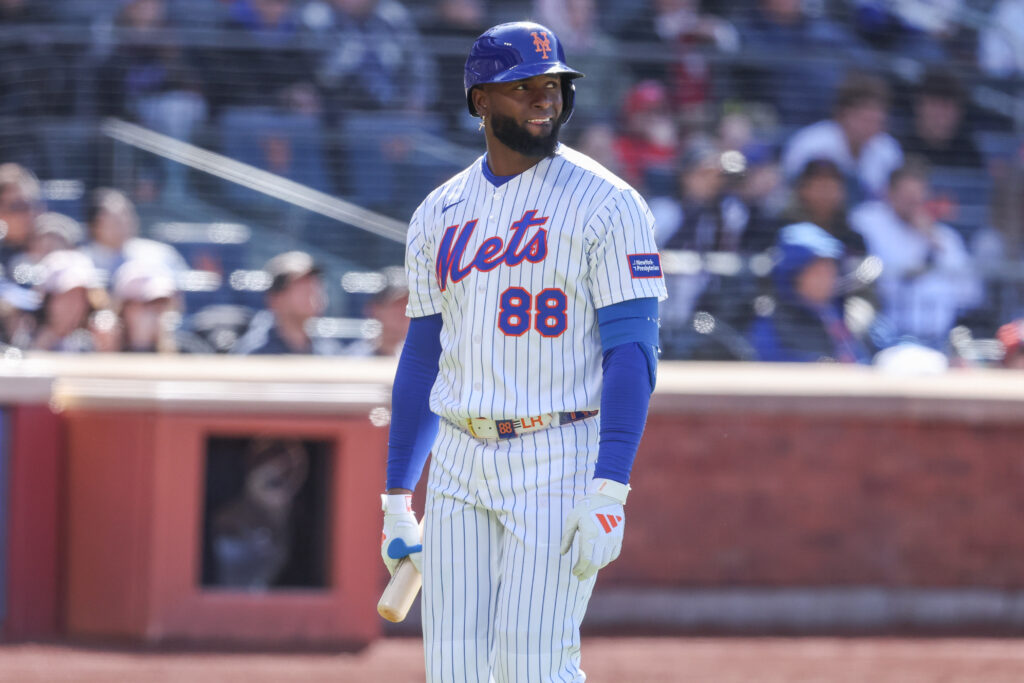 Mets Place Luis Robert Jr. On Injured List - MLB Trade Rumors