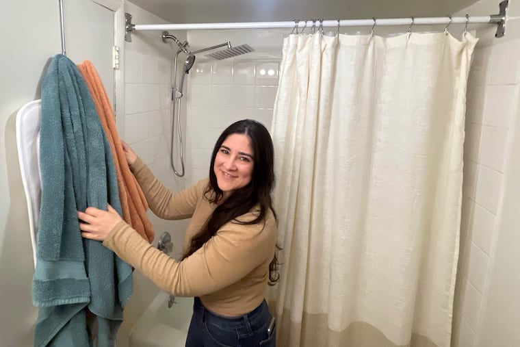 Why stomach pain, ‘scromiting,’ and compulsive hot showering is sending cannabis users to Philly-area ERs - Inquirer.com