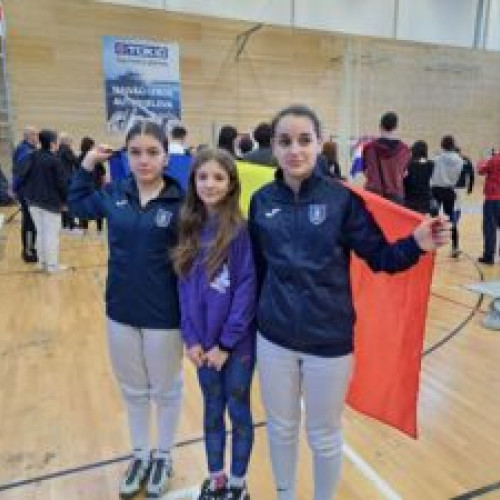 Tinerele sportive din Romania, remarcabile la Circuitul European U14 de floreta, obtinand rezultate excelente si locul 2 in proba pe echipe!