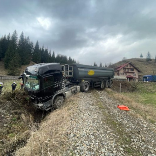 Accident mortal: Șofer decedat în urma unui accident cu autocamionul în Dorna Candrenilor FOTO