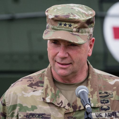 Ben Hodges, fost comandant al trupelor americane în Europa, laudă extinderea bazei militare din Mihail Kogălniceanu, inițiativă importantă pentru apărarea colectivă.